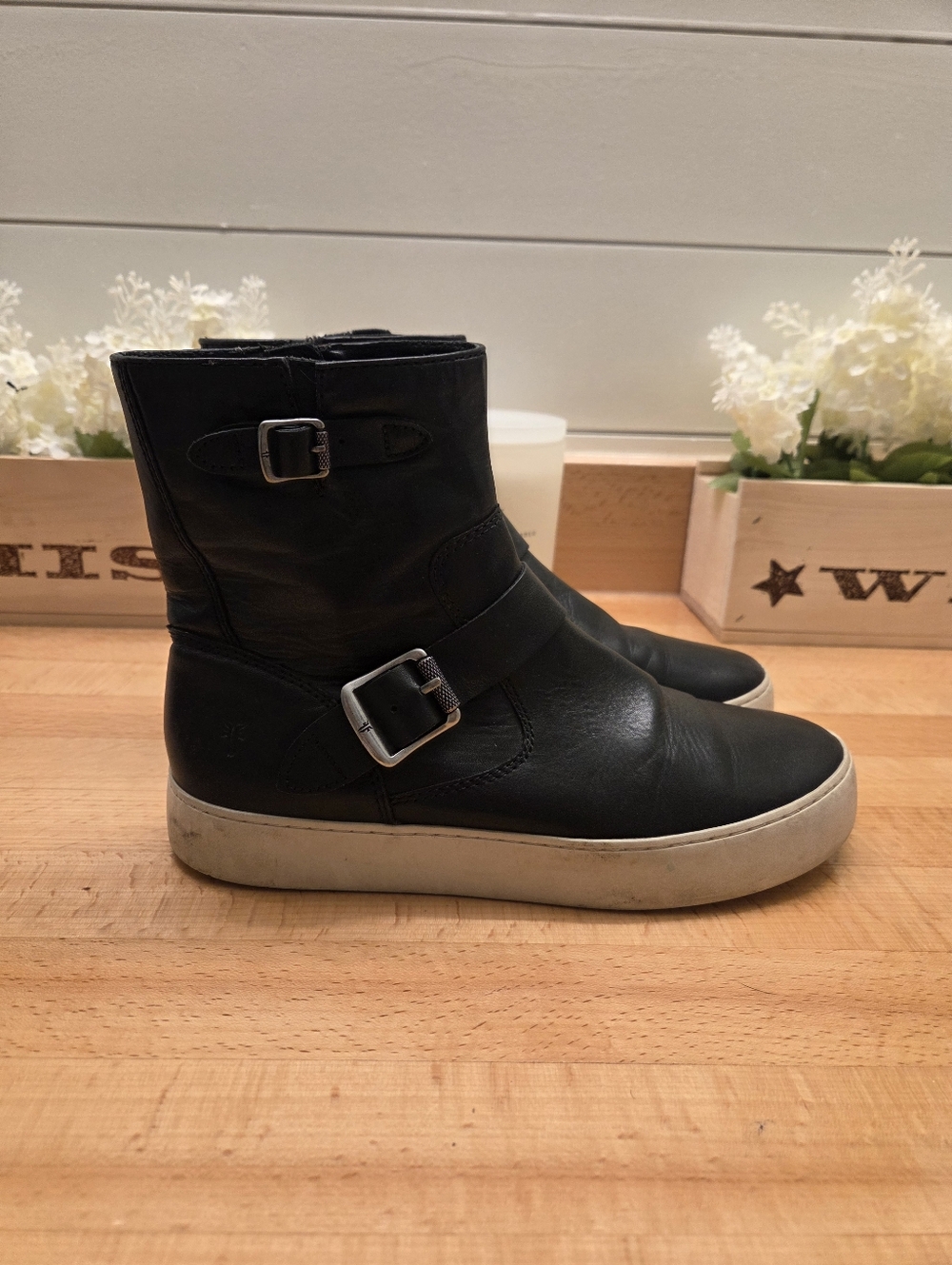 FRYE LENA Black Engineer Moto Short Sneaker Biker Boots Booties Leather sz 8